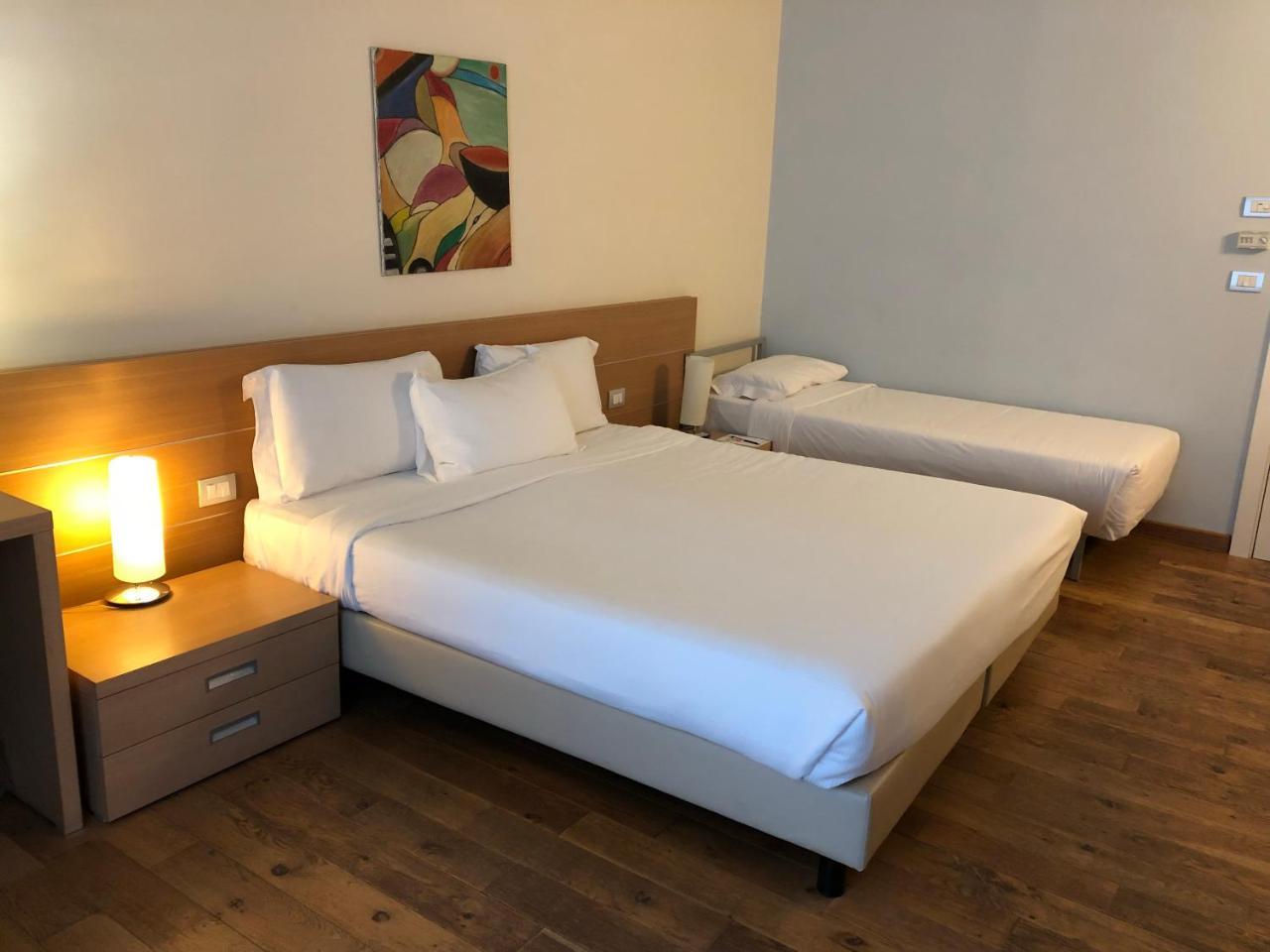 פרנקווילה אל מארה Phi Hotel Alcione מראה חיצוני תמונה